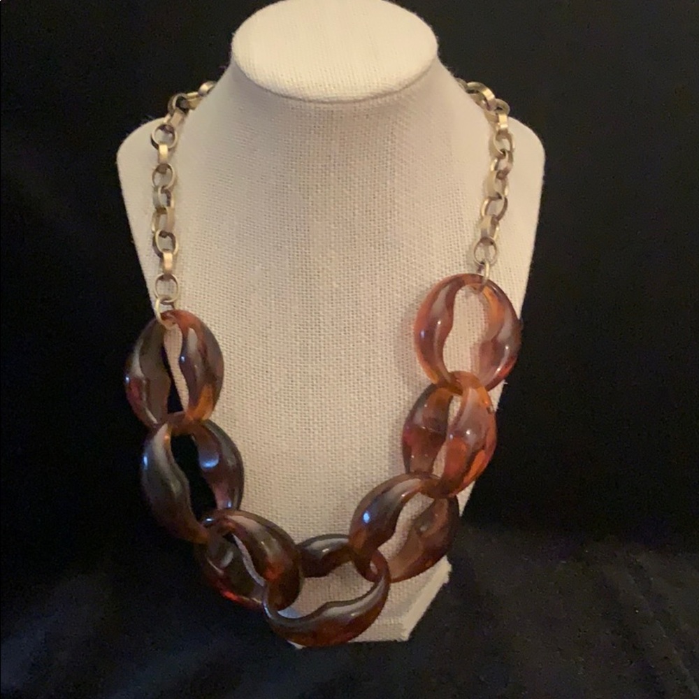 Chunky amber like and gold necklace